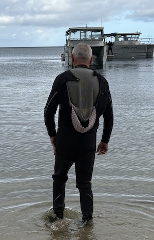 A divemaster in chainmail