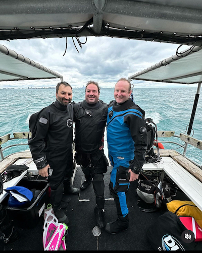 scuba diving with chicago skyline in the background